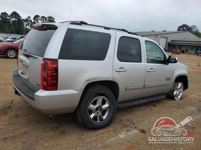 1GNSCBE03BR273055 2011 CHEVROLET TAHOE photo no. 3