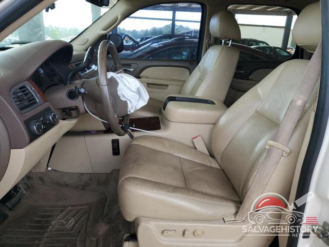 1GNSKCE04BR202844 2011 CHEVROLET TAHOE photo no. 7
