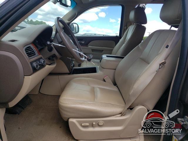 1GNSKBE02DR298907 2013 CHEVROLET TAHOE photo no. 7