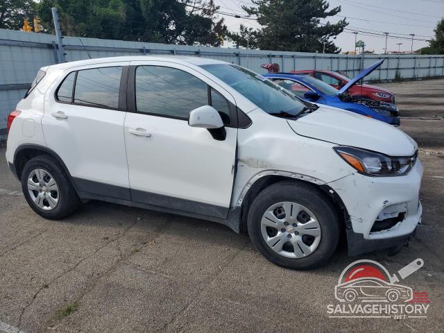 KL7CJKSB9HB245154 2017 CHEVROLET TRAX photo no. 4