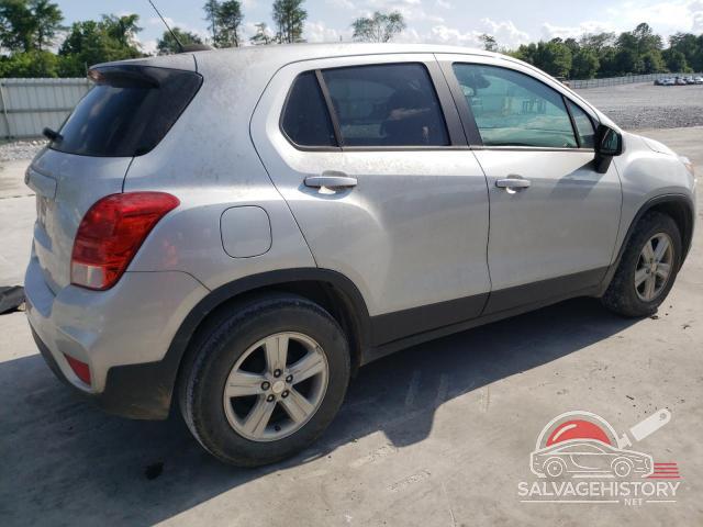 3GNCJKSB9LL285901 2020 CHEVROLET TRAX photo no. 3