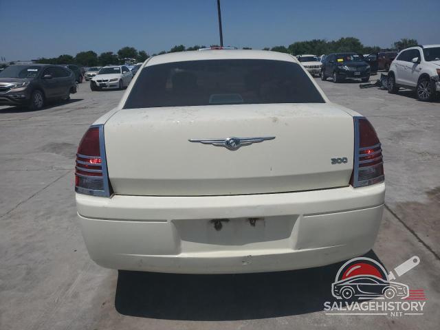 2C3JA43R55H134674 2005 CHRYSLER 300 photo no. 6