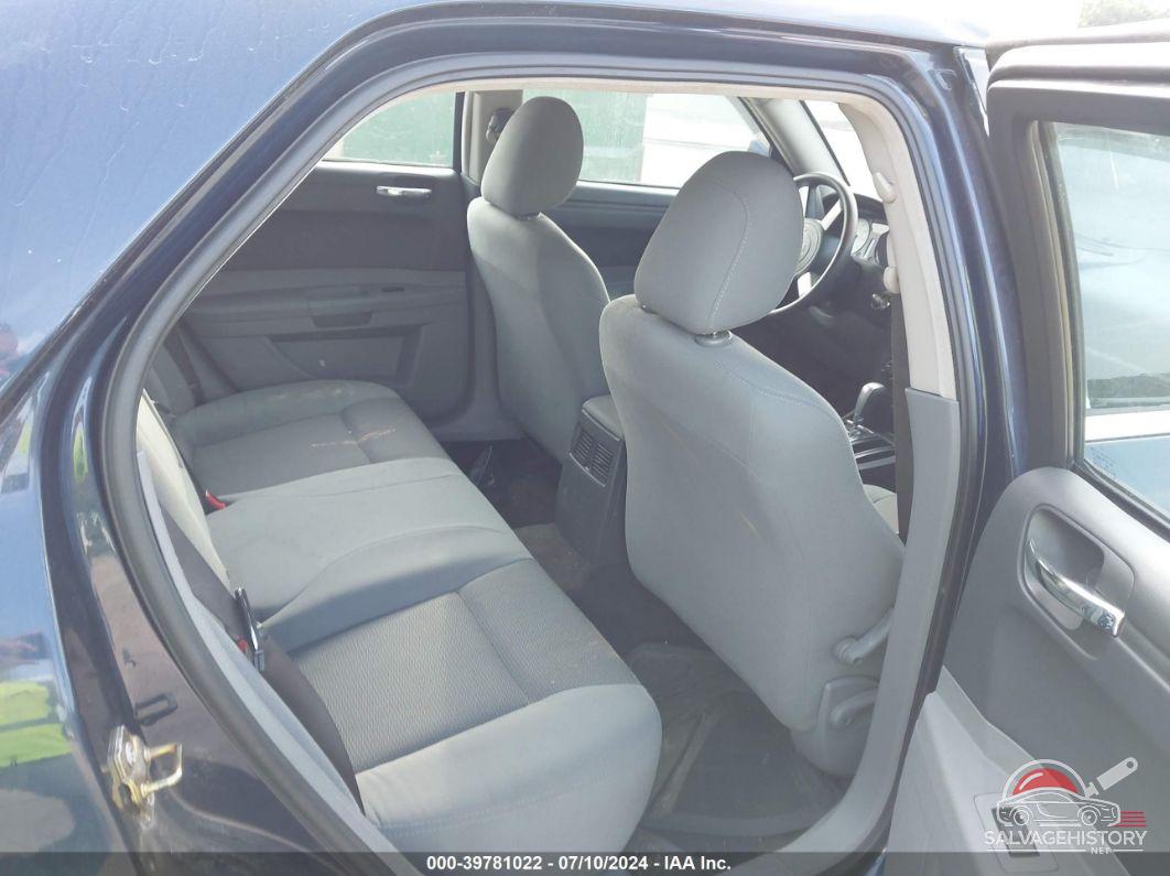2C3JA43R65H168560 2005 CHRYSLER 300 photo no. 8