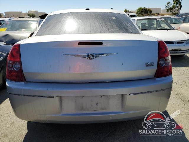 2C3CA5CV0AH233098 2010 CHRYSLER 300 photo no. 6