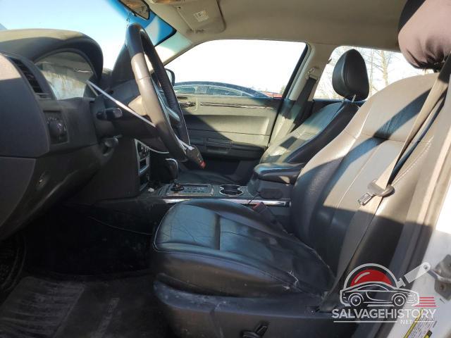 2C3CA5CV6AH284055 2010 CHRYSLER 300 photo no. 7