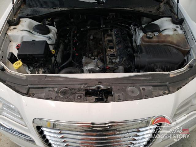2C3CK6CTXBH612290 2011 CHRYSLER 300 photo no. 11