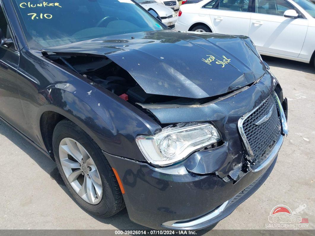 2C3CCAAG3FH756114 2015 CHRYSLER 300 photo no. 6