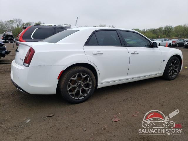 2C3CCAGG8FH883108 2015 CHRYSLER 300 photo no. 3