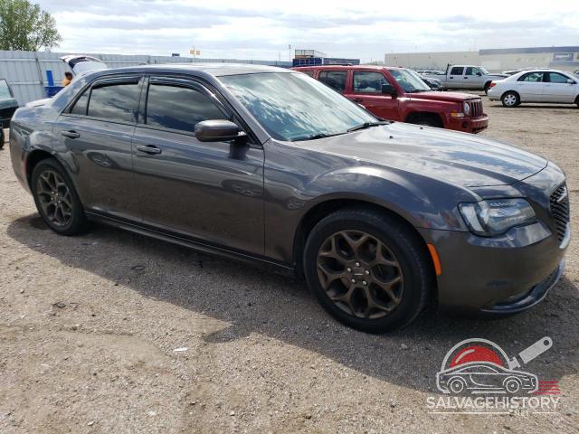 2C3CCAGG6GH296388 2016 CHRYSLER 300 photo no. 4