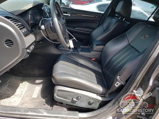 2C3CCAGG6GH296388 2016 CHRYSLER 300 photo no. 7