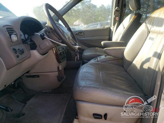 2C4GP74L52R717803 2002 CHRYSLER MINIVAN photo no. 7