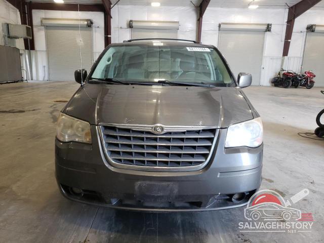 2A4RR8DX0AR330306 2010 CHRYSLER MINIVAN photo no. 5