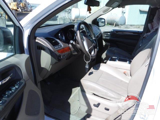2C4RC1BG0ER216930 2014 CHRYSLER MINIVAN photo no. 6
