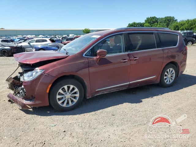 2C4RC1BG7JR317232 2018 CHRYSLER PACIFICA photo no. 9