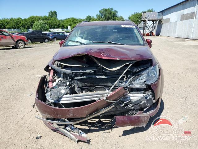 2C4RC1BG7JR317232 2018 CHRYSLER PACIFICA photo no. 5