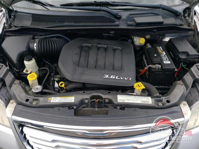 2A4RR5DG9BR798714 2011 CHRYSLER TOWN & COU photo no. 12