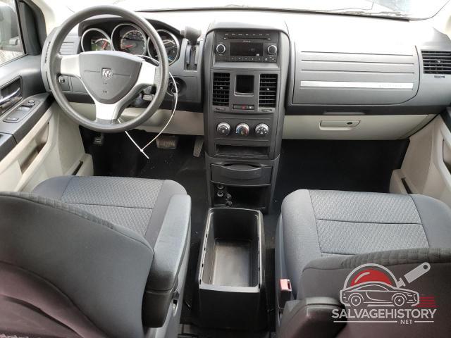2D4RN4DE4AR355088 2010 DODGE CARAVAN photo no. 8