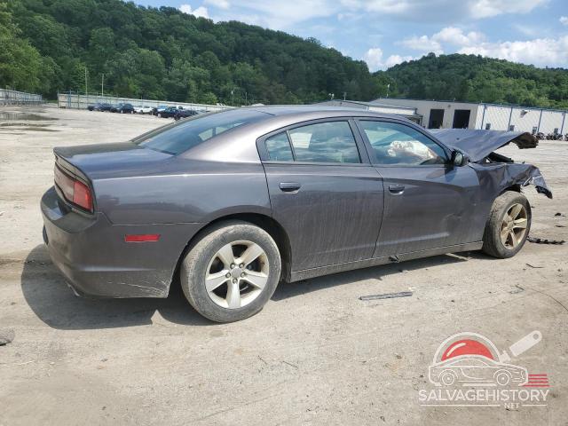 2C3CDXBG8DH611761 2013 DODGE CHARGER photo no. 3