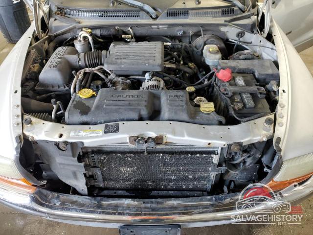 1B7HG48N62S645071 2002 DODGE DAKOTA photo no. 11