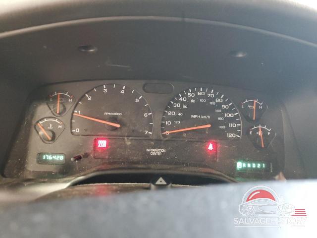 1B7HG48N62S645071 2002 DODGE DAKOTA photo no. 9