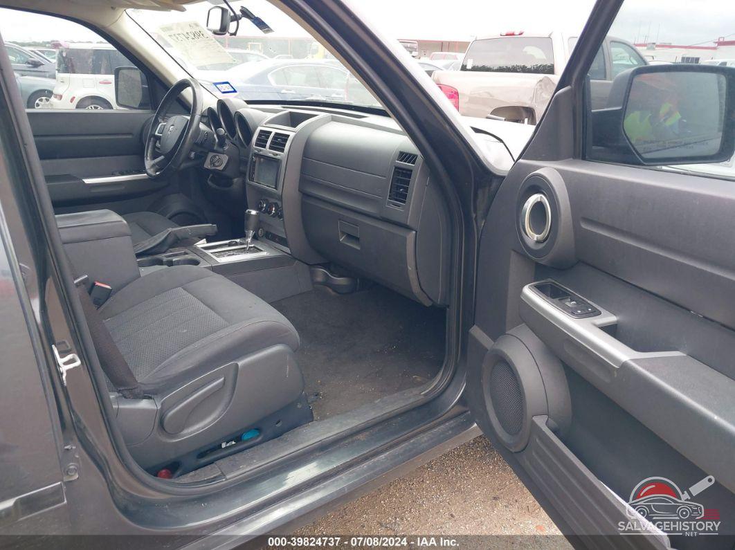 1D4PU5GK8BW535166 2011 DODGE NITRO photo no. 5