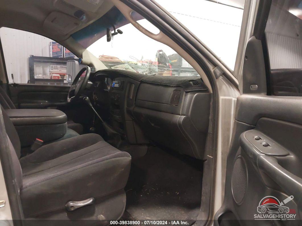 3D7KU28CX4G246746 2004 DODGE RAM 2500 photo no. 5