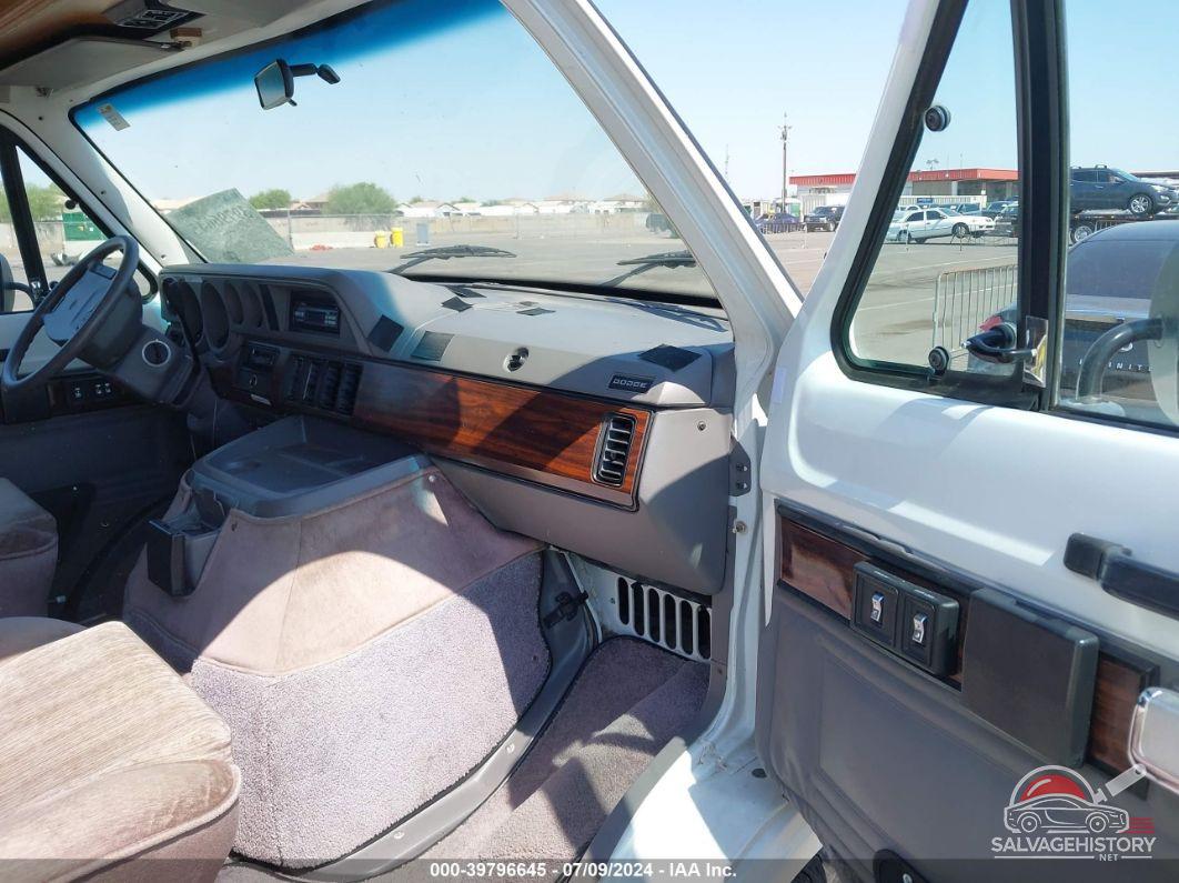 2B6JB31Y0RK144197 1994 DODGE RAM VAN photo no. 5