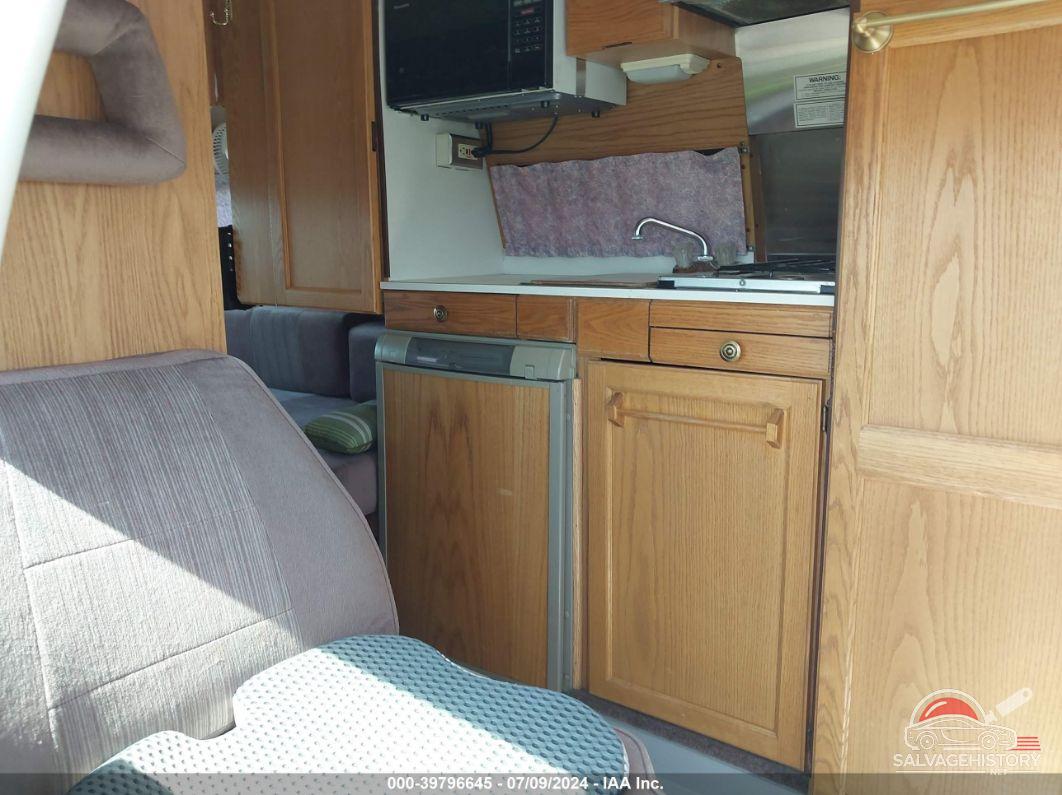 2B6JB31Y0RK144197 1994 DODGE RAM VAN photo no. 8