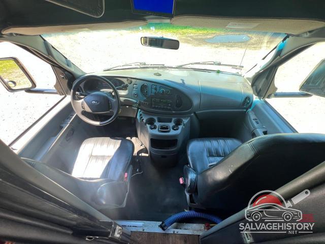 1FDXE45P25HA58208 2005 FORD ALL Models photo no. 9