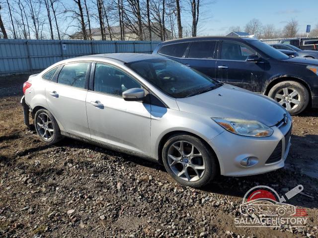1FADP3F2XDL269186 2013 FORD ALL Models photo no. 4