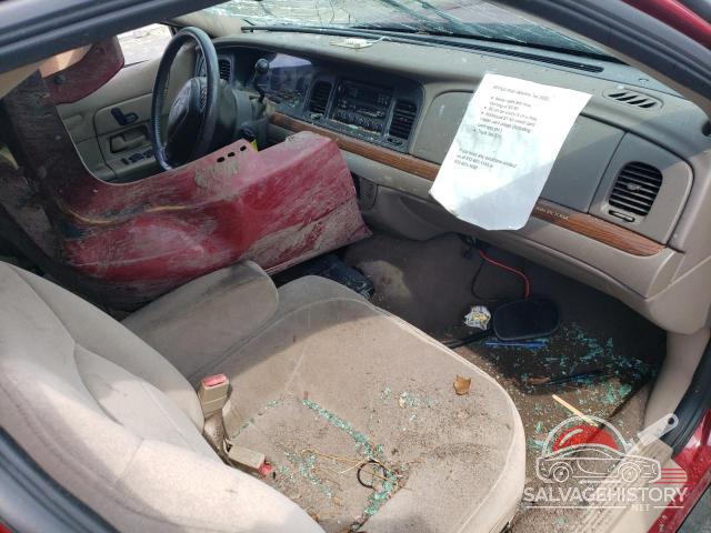 2FAFP74WX2X147465 2002 FORD CROWN VIC photo no. 8