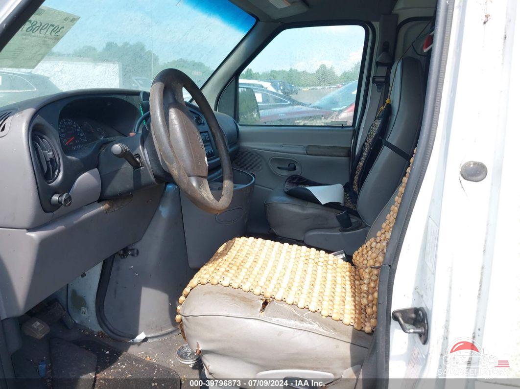 1FTEE1427VHA32378 1997 FORD E-150 photo no. 5