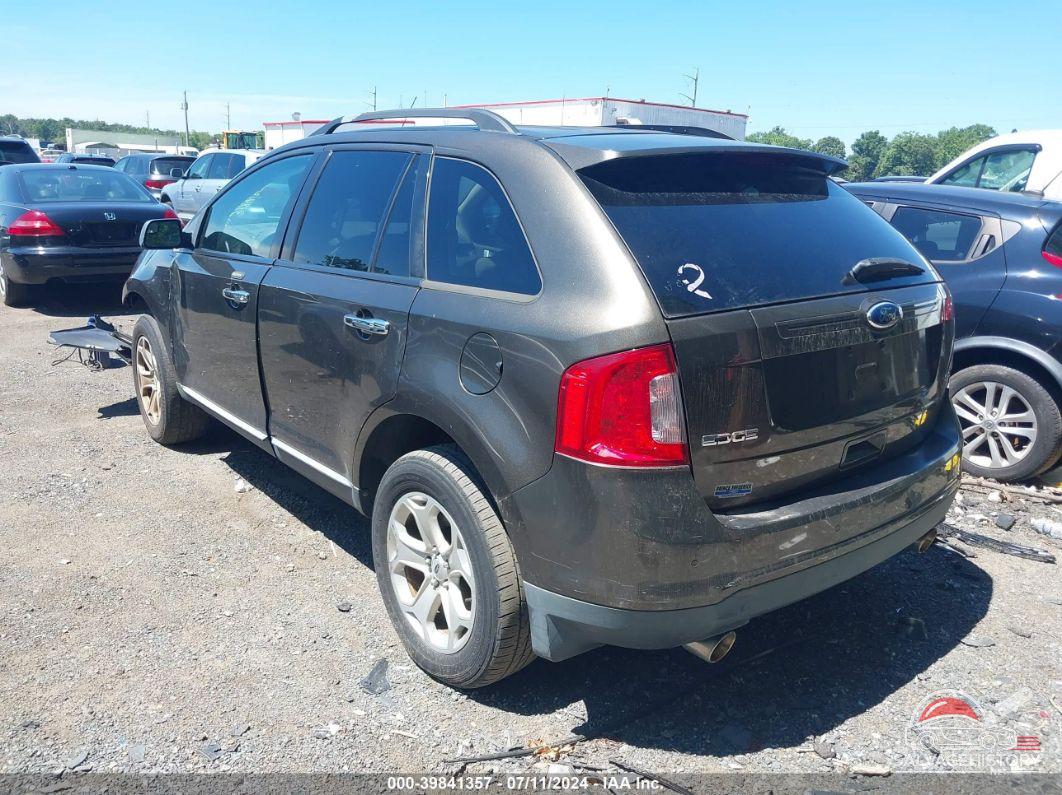 2FMDK3JC7BBB34216 2011 FORD EDGE photo no. 3