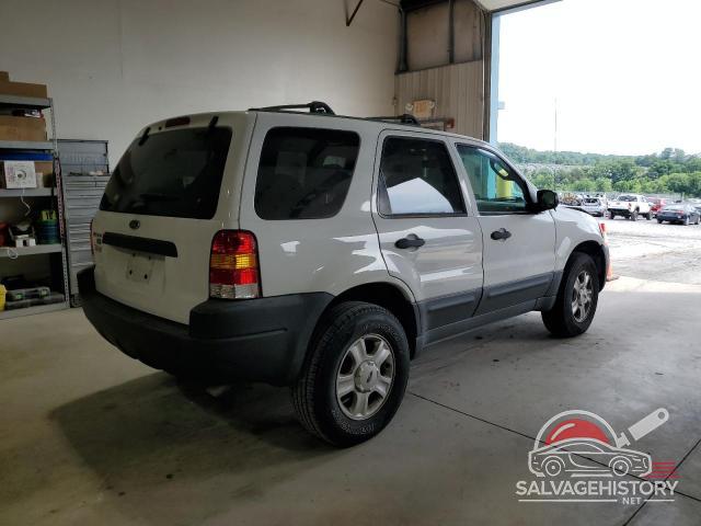 1FMYU93173KC54194 2003 FORD ESCAPE photo no. 3
