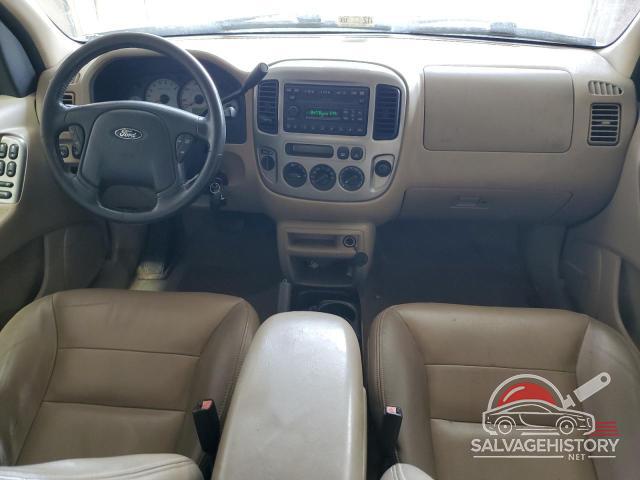 1FMYU93173KC54194 2003 FORD ESCAPE photo no. 8