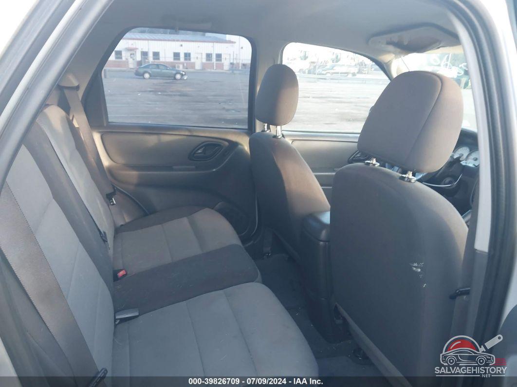 1FMYU02Z35KD99559 2005 FORD ESCAPE photo no. 8