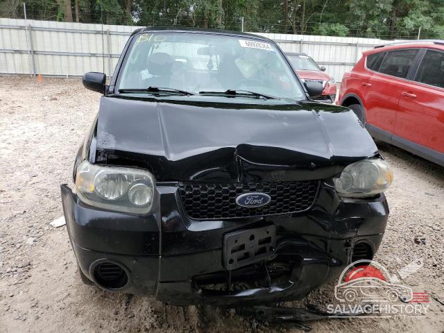 1FMYU02Z55DA22266 2005 FORD ESCAPE photo no. 5