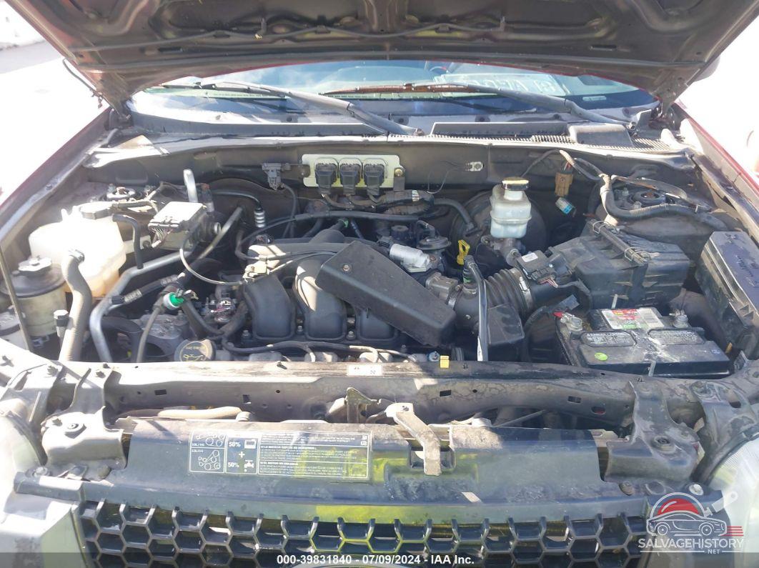 1FMCU03106KA85176 2006 FORD ESCAPE photo no. 10
