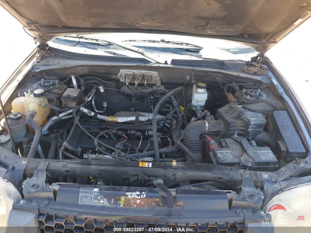 1FMYU02Z37KA35175 2007 FORD ESCAPE photo no. 10