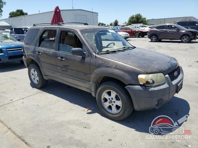 1FMYU03117KB59874 2007 FORD ESCAPE photo no. 4