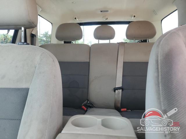 1FMCU03Z48KB48823 2008 FORD ESCAPE photo no. 10