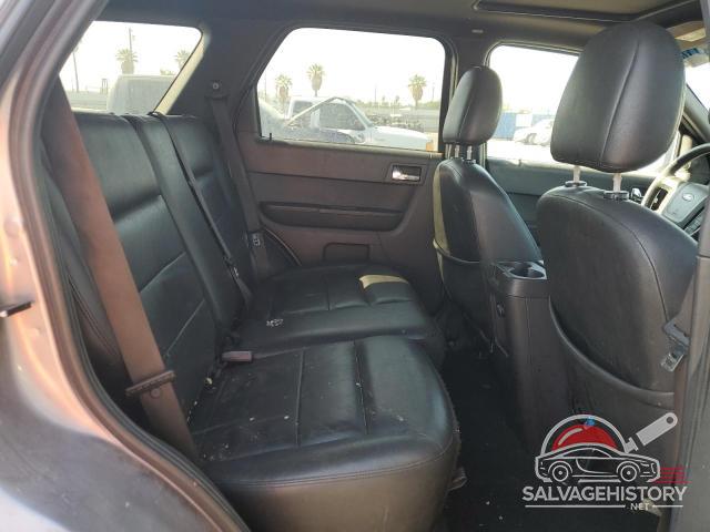 1FMCU04188KA50631 2008 FORD ESCAPE photo no. 11