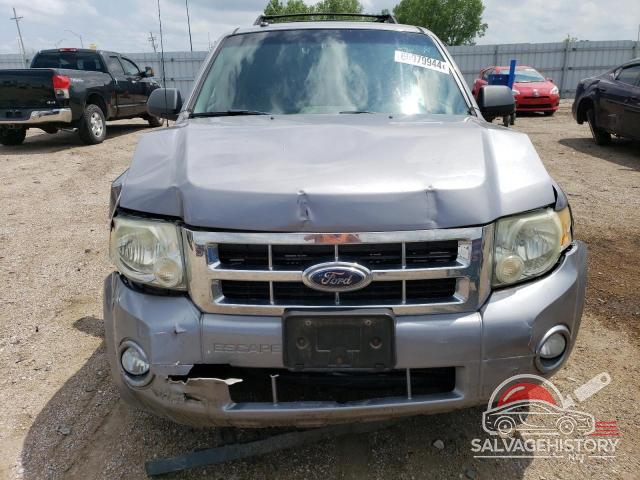 1FMCU93188KE77023 2008 FORD ESCAPE photo no. 5