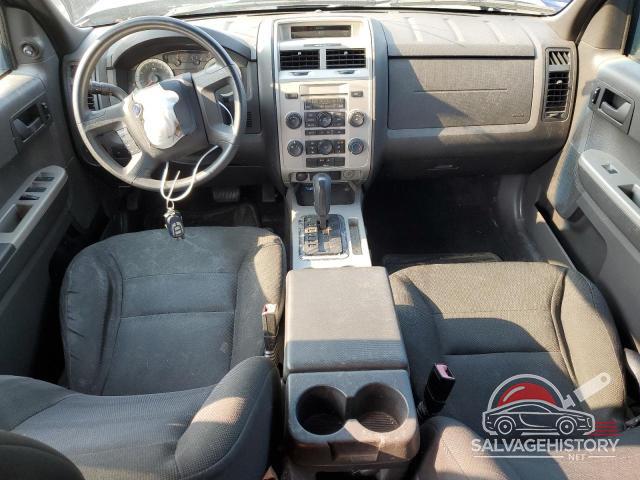 1FMCU93188KE77023 2008 FORD ESCAPE photo no. 8