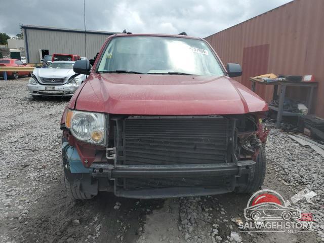 1FMCU0D76AKB18239 2010 FORD ESCAPE photo no. 5