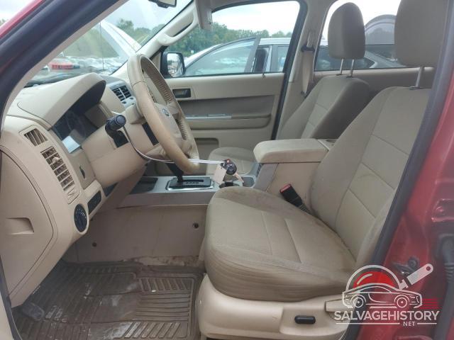 1FMCU0D76AKB18239 2010 FORD ESCAPE photo no. 7
