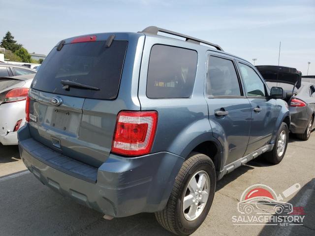 1FMCU0D79AKA04588 2010 FORD ESCAPE photo no. 3