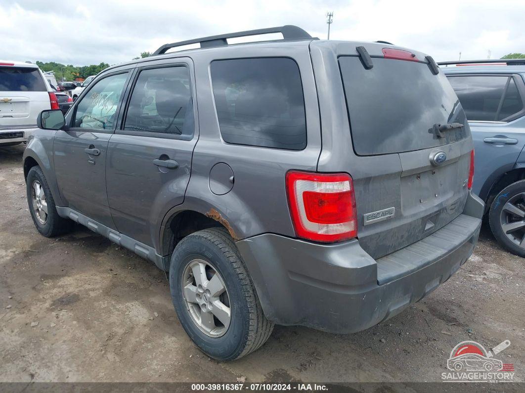 1FMCU0DG8AKA31314 2010 FORD ESCAPE photo no. 3