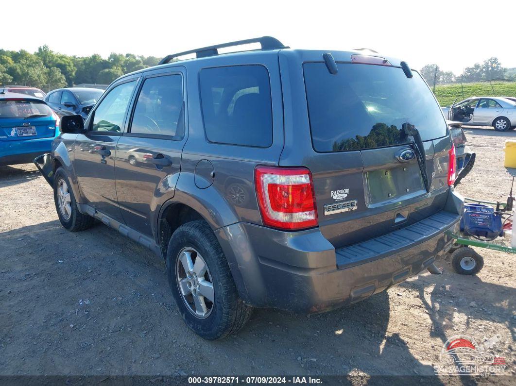 1FMCU9D77AKA29901 2010 FORD ESCAPE photo no. 3