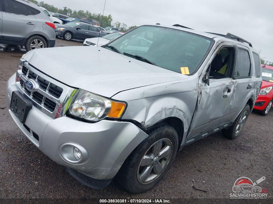 1FMCU9DG9AKA77352 2010 FORD ESCAPE photo no. 2